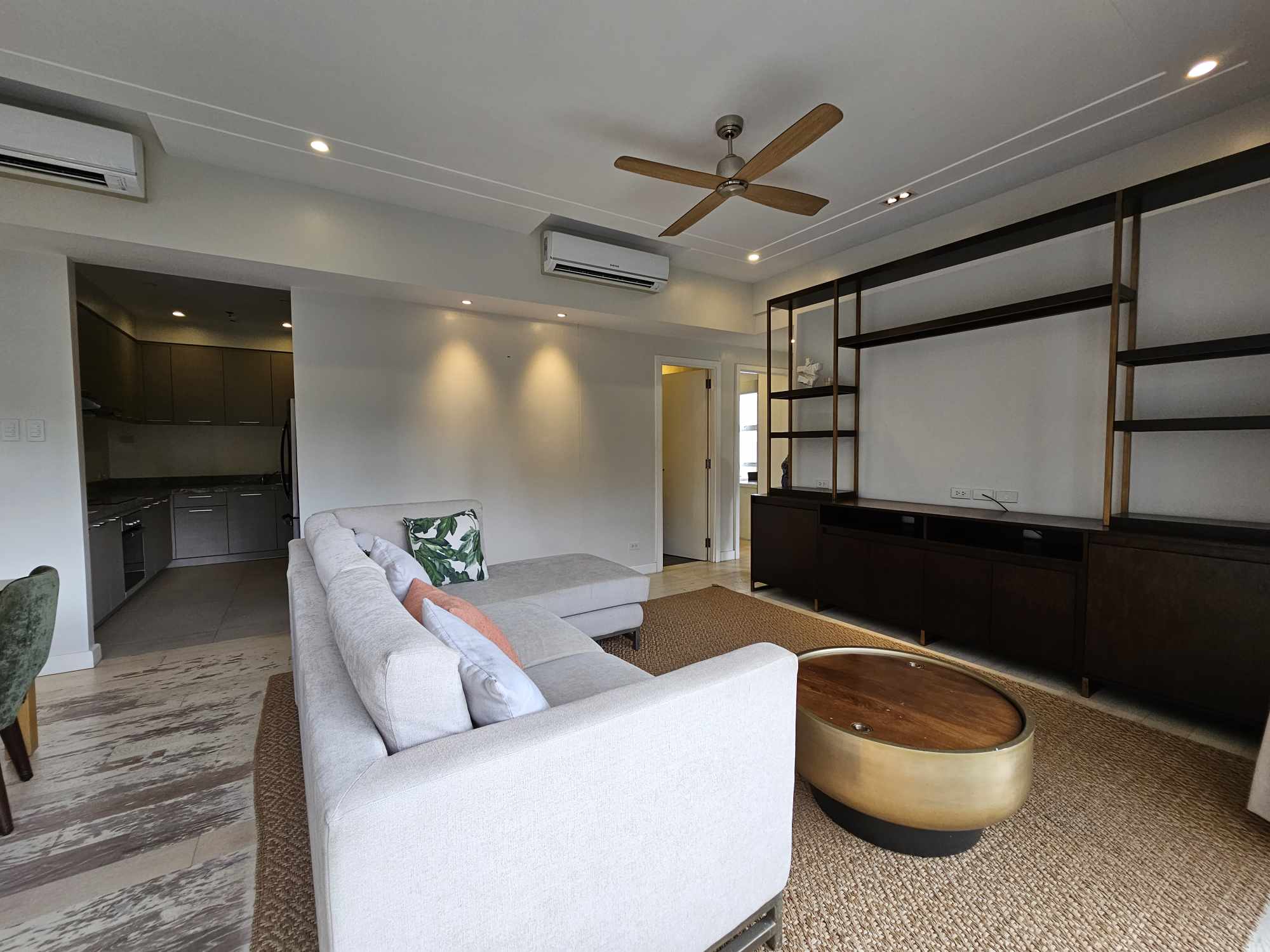 FOR SALE 32 Sanson 3 Bedroom Unit 144 SQM Cebu Real Estate Brokerage