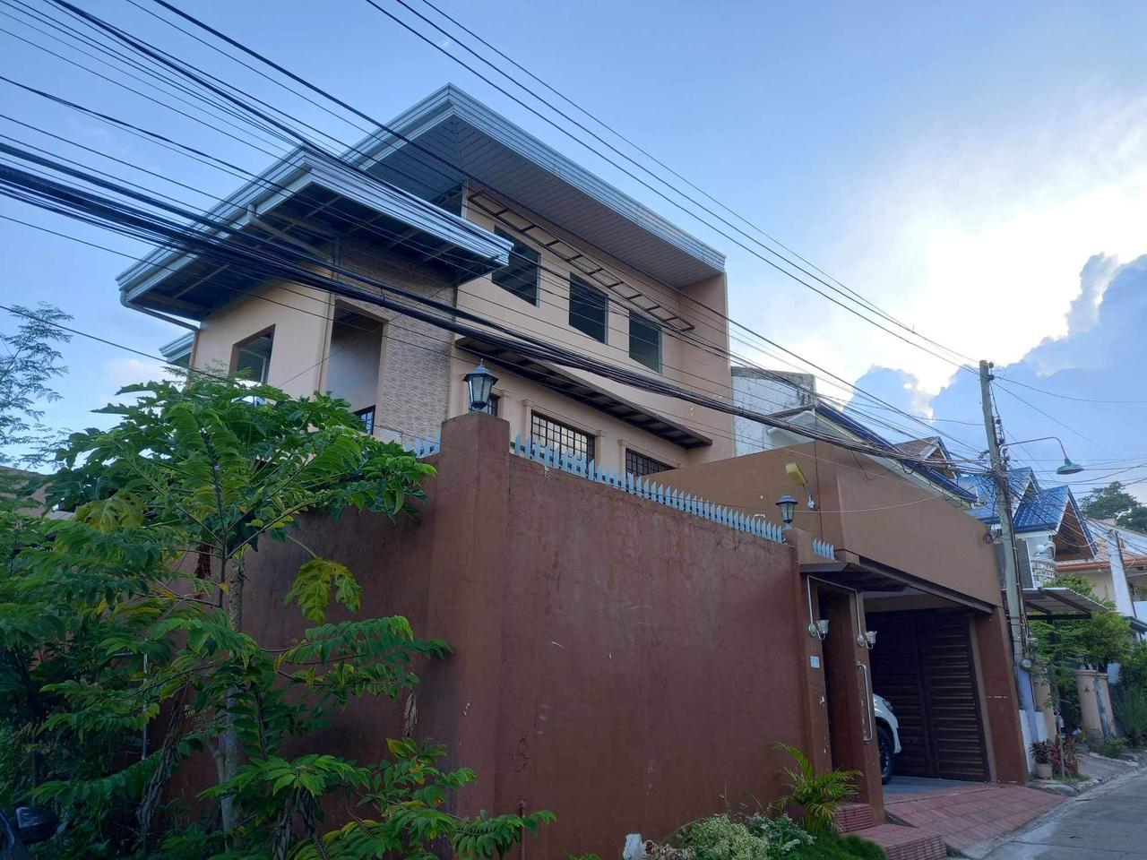 FOR SALE House and Lot at Banawa, Cebu City Cebu Real Estate Brokerage